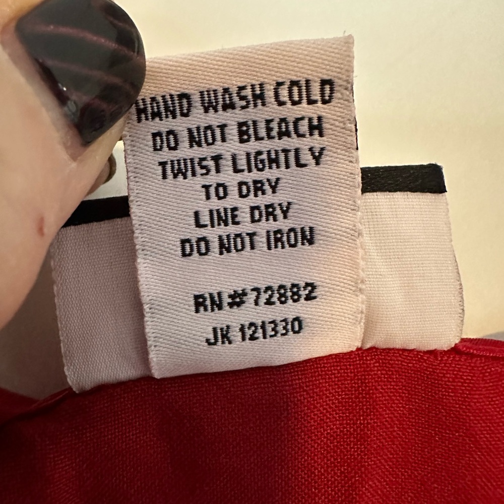Studio 1940 Red Button-Detail Blouse - Picture 5 of 12